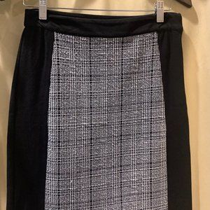 Sabie | Black and Textured Plaid Skirt | sz S
